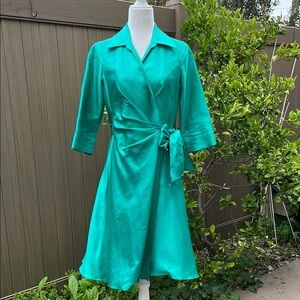 MaxMara Green Silk Shantung Wrap Dress Sz 6 NWT Elegant Classic Old Money Italy